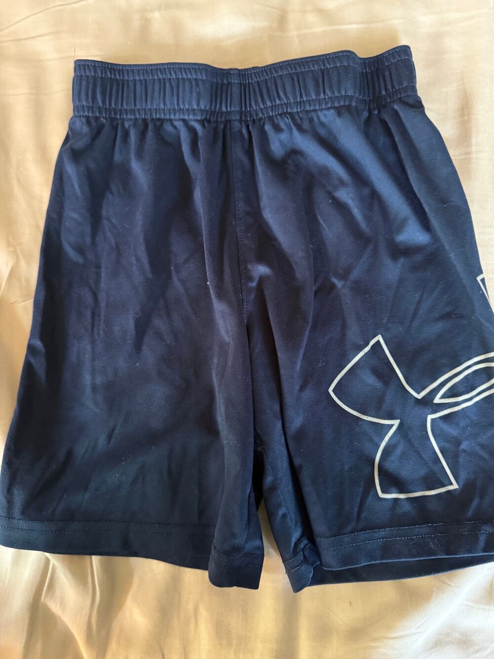 Under armour navy shorts size 5